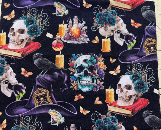 Spells, books, magic and Skulls